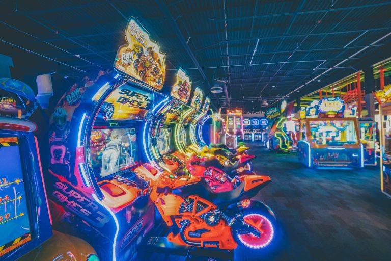 Surge 004 scaled 1 768x512