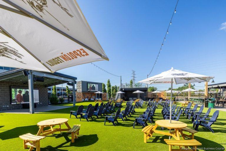 oakley greens 12 768x512