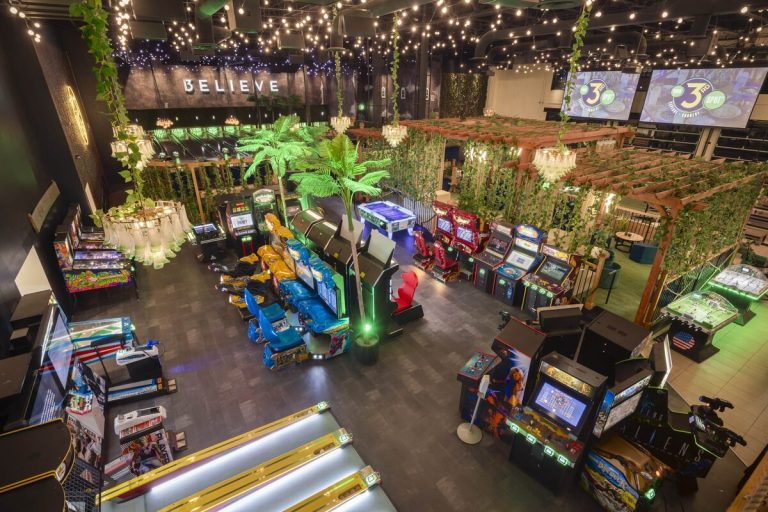 arcade above min 768x512