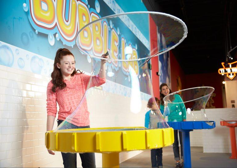 Screenshot 1 1 768x543